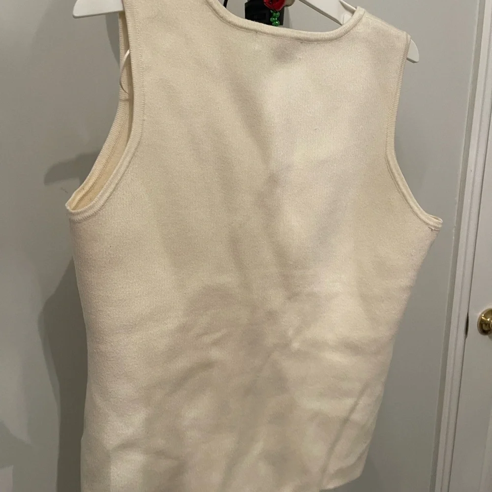 Primark Cream Button-Up Vest - Picture 3 of 3